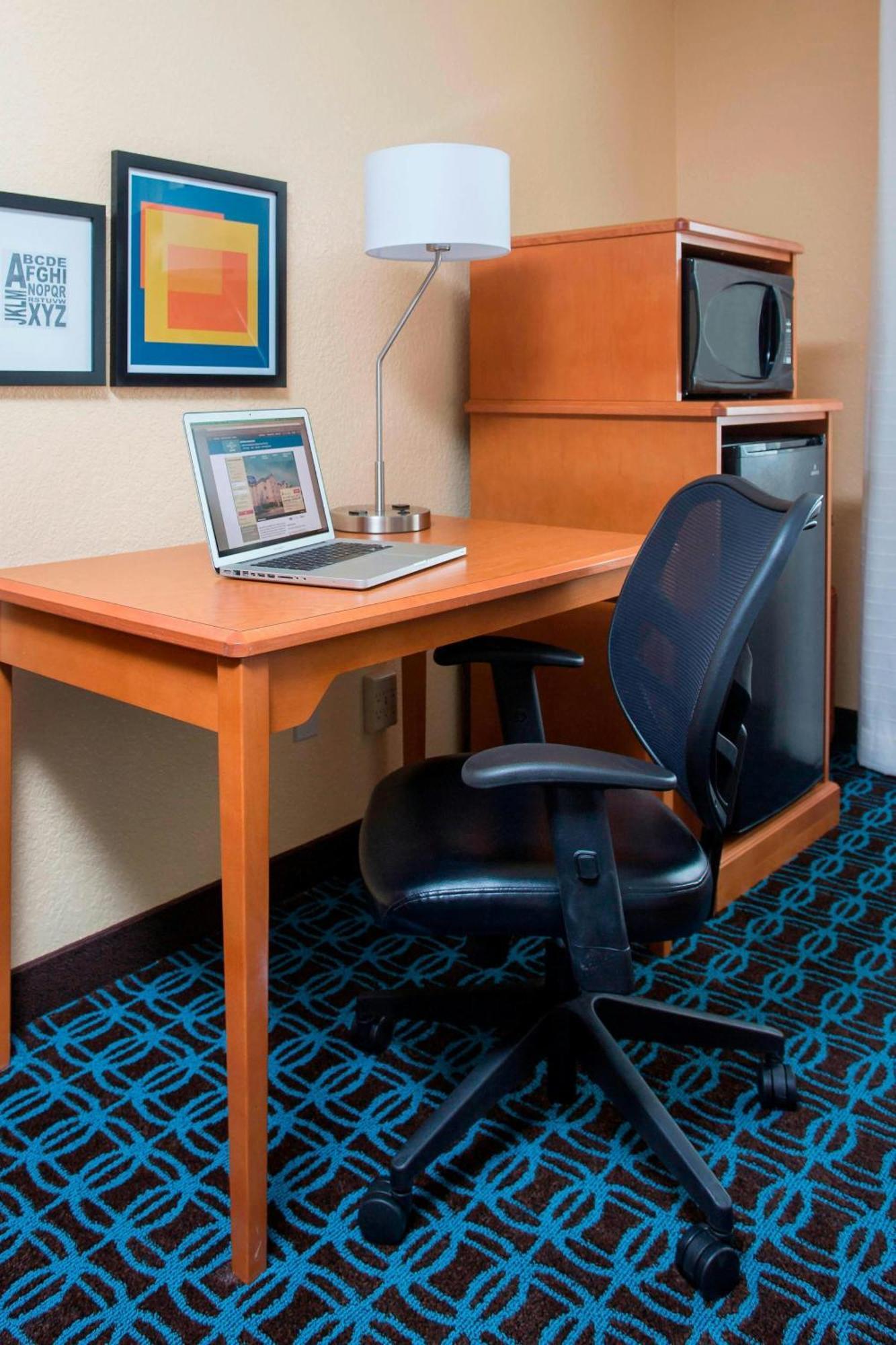 Fairfield Inn & Suites Waco South Экстерьер фото