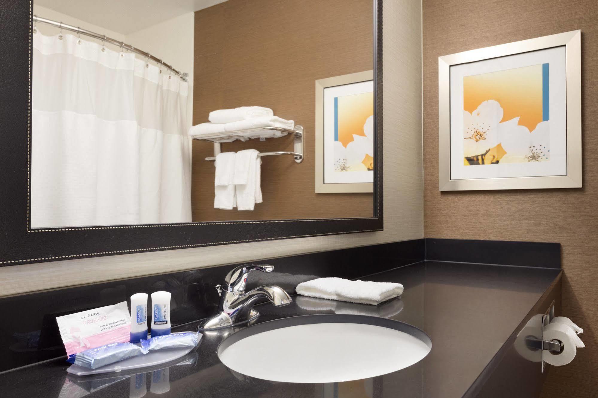 Fairfield Inn & Suites Waco South Экстерьер фото